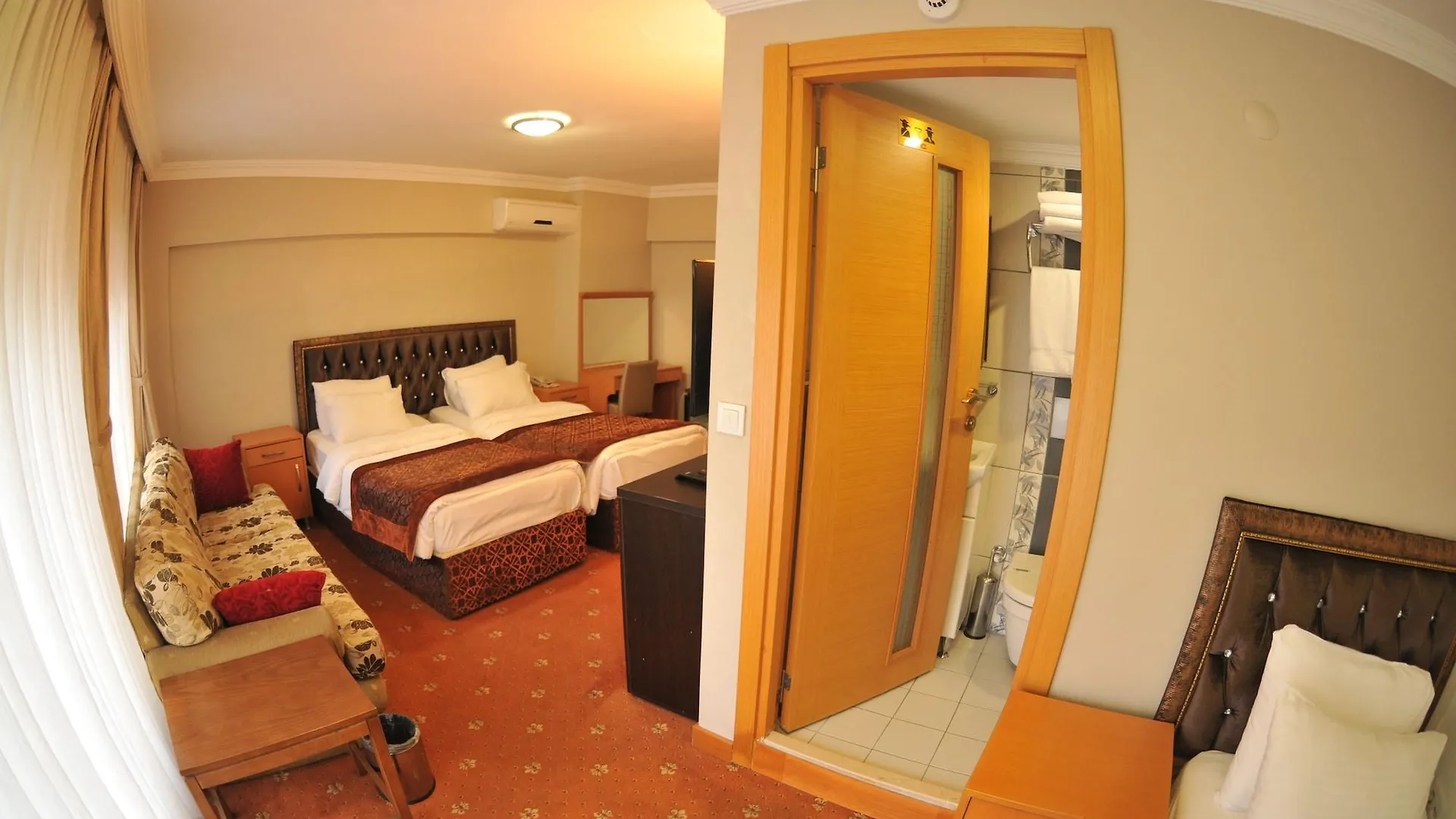 Palace Point Hotel Istambul 2*,