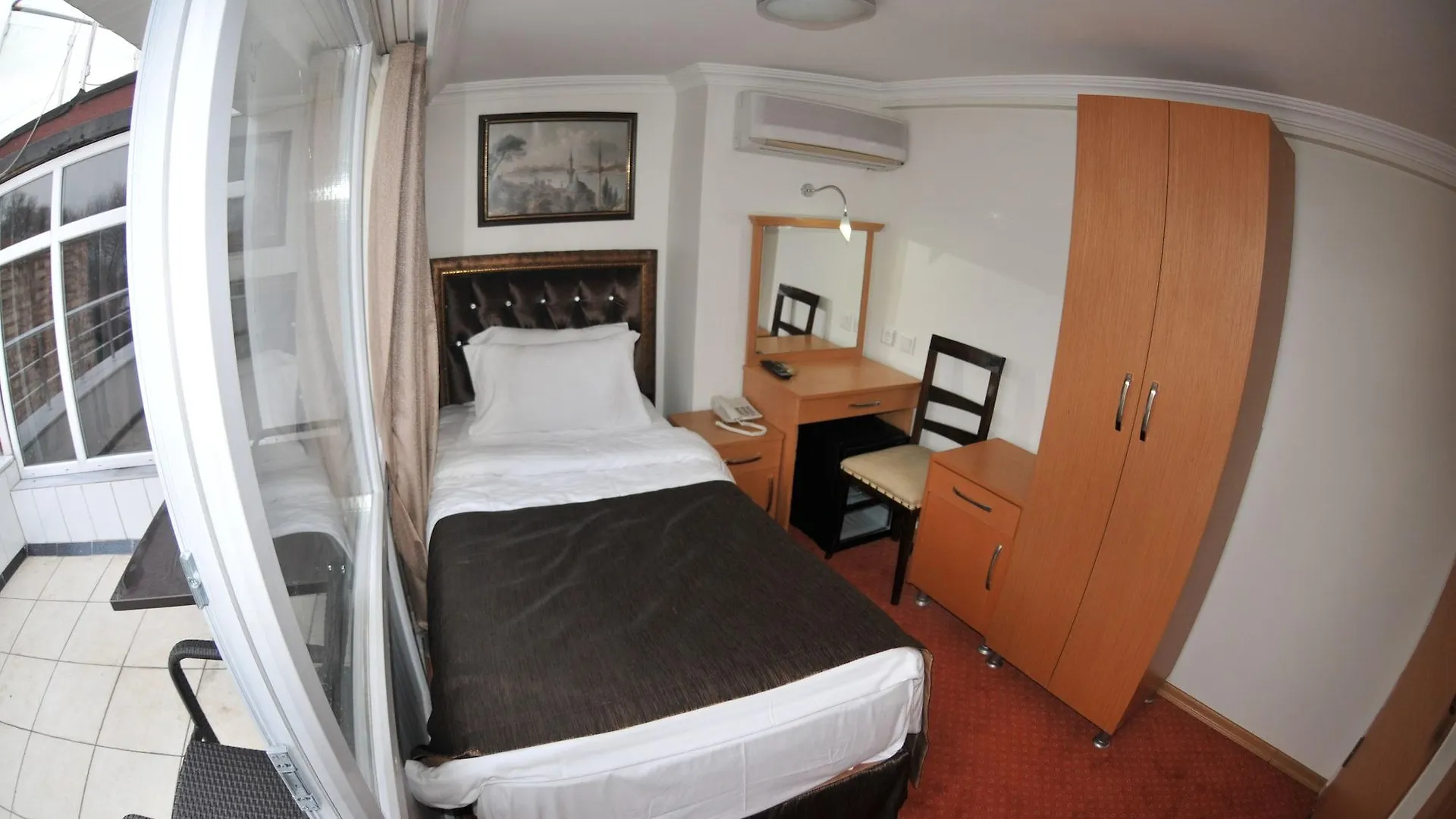 Palace Point Hotel Istanbul 2*,